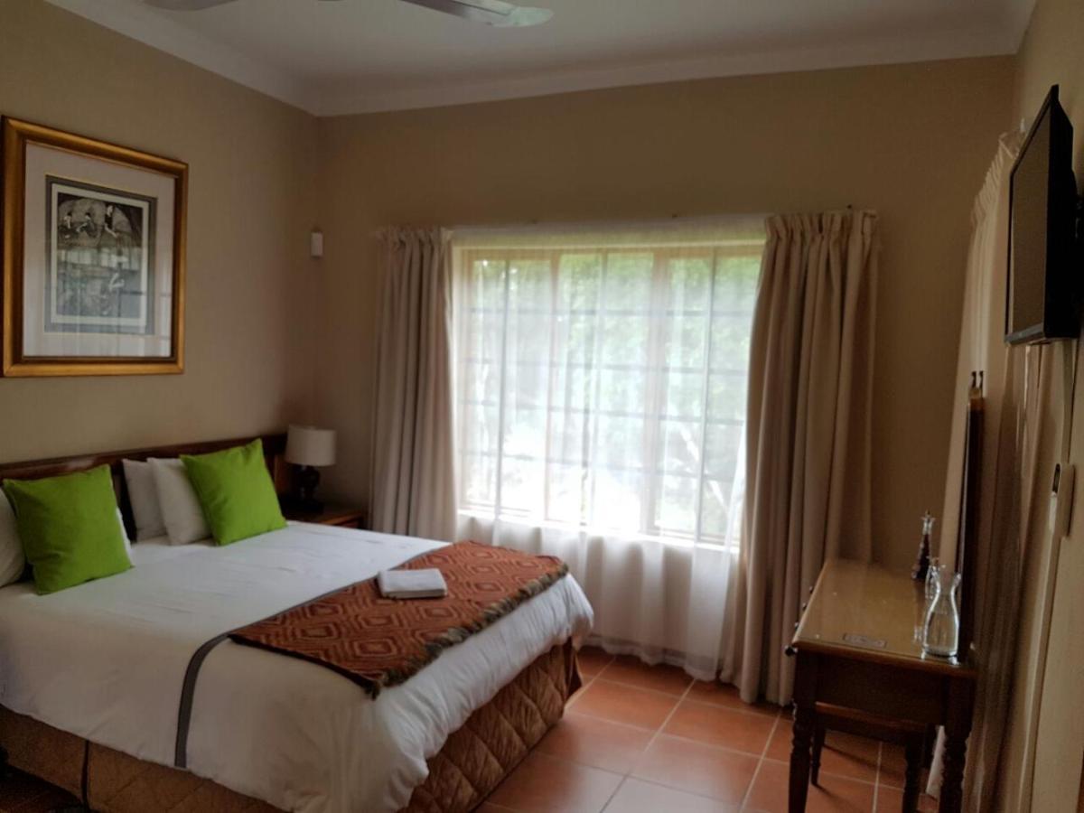 Zwavelpoort Guesthouse Pretoria-Noord エクステリア 写真